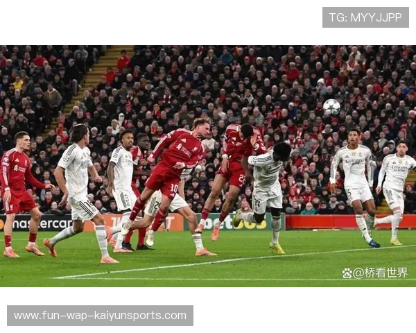 利物浦锋线组合默契十足，火力十足，利物浦边锋