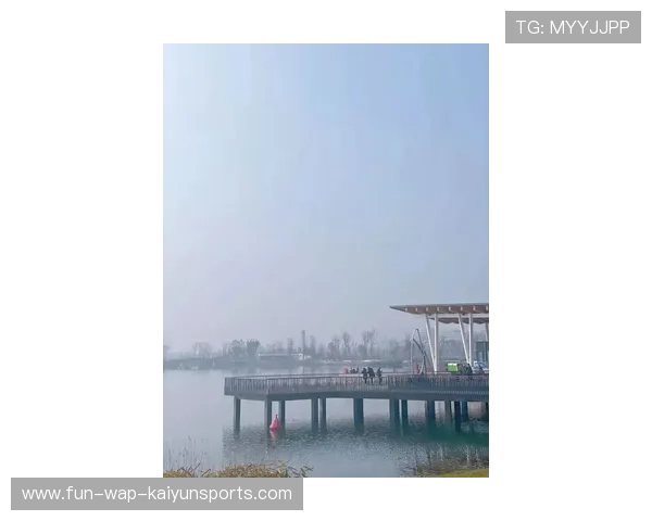 “东安湖体育公园迎来跑酷明星，挑战全新极限”